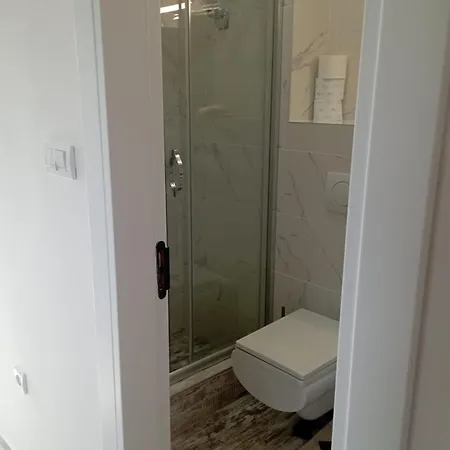 Leona C3 * Divčibare